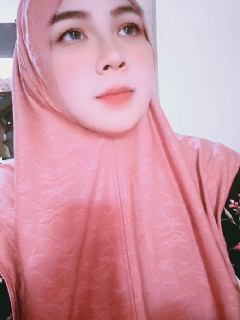 @💙Cici Harahap🧕