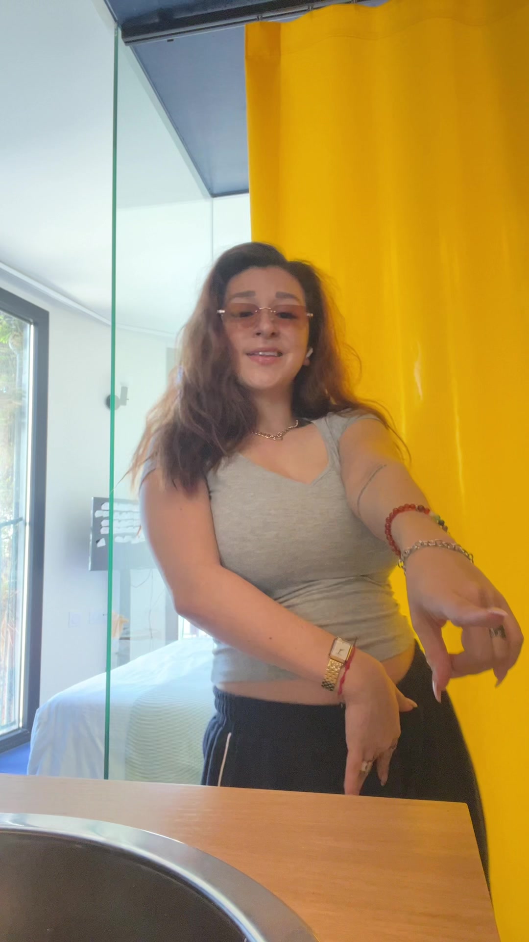 @iam_Shania