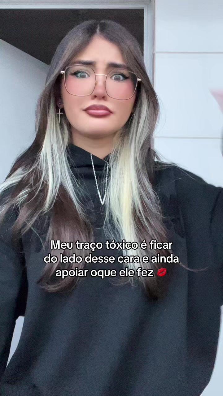 @VickyOlliveira