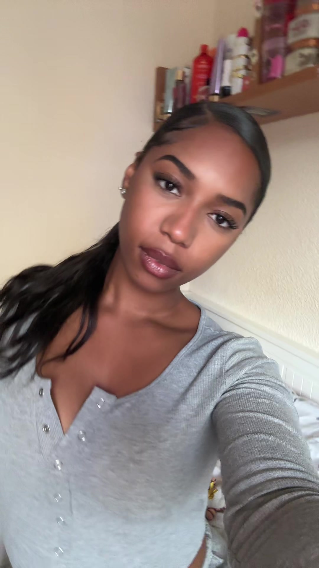 @baddie.chaki