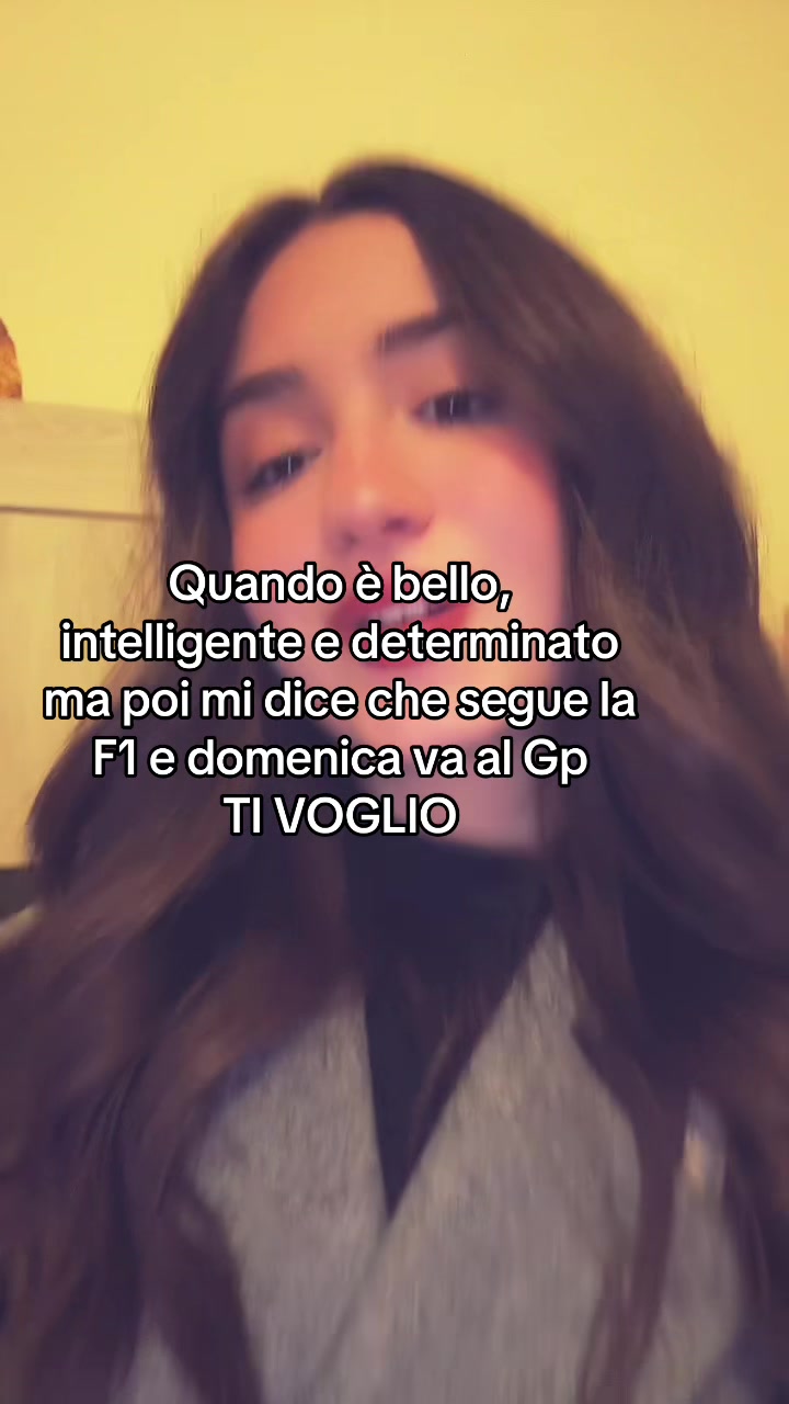 @rebeeee