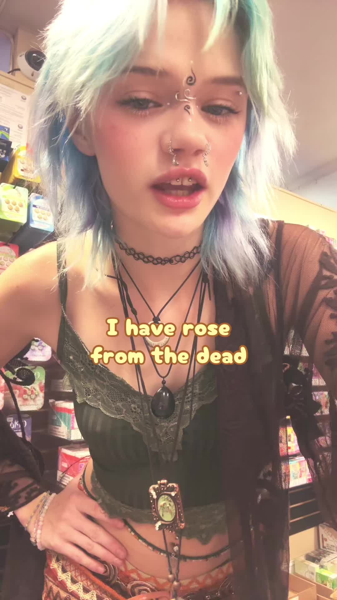 @⋆&sdot;☆ em ☆&sdot;⋆