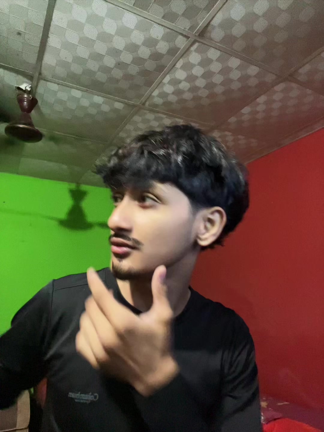 @🕷️