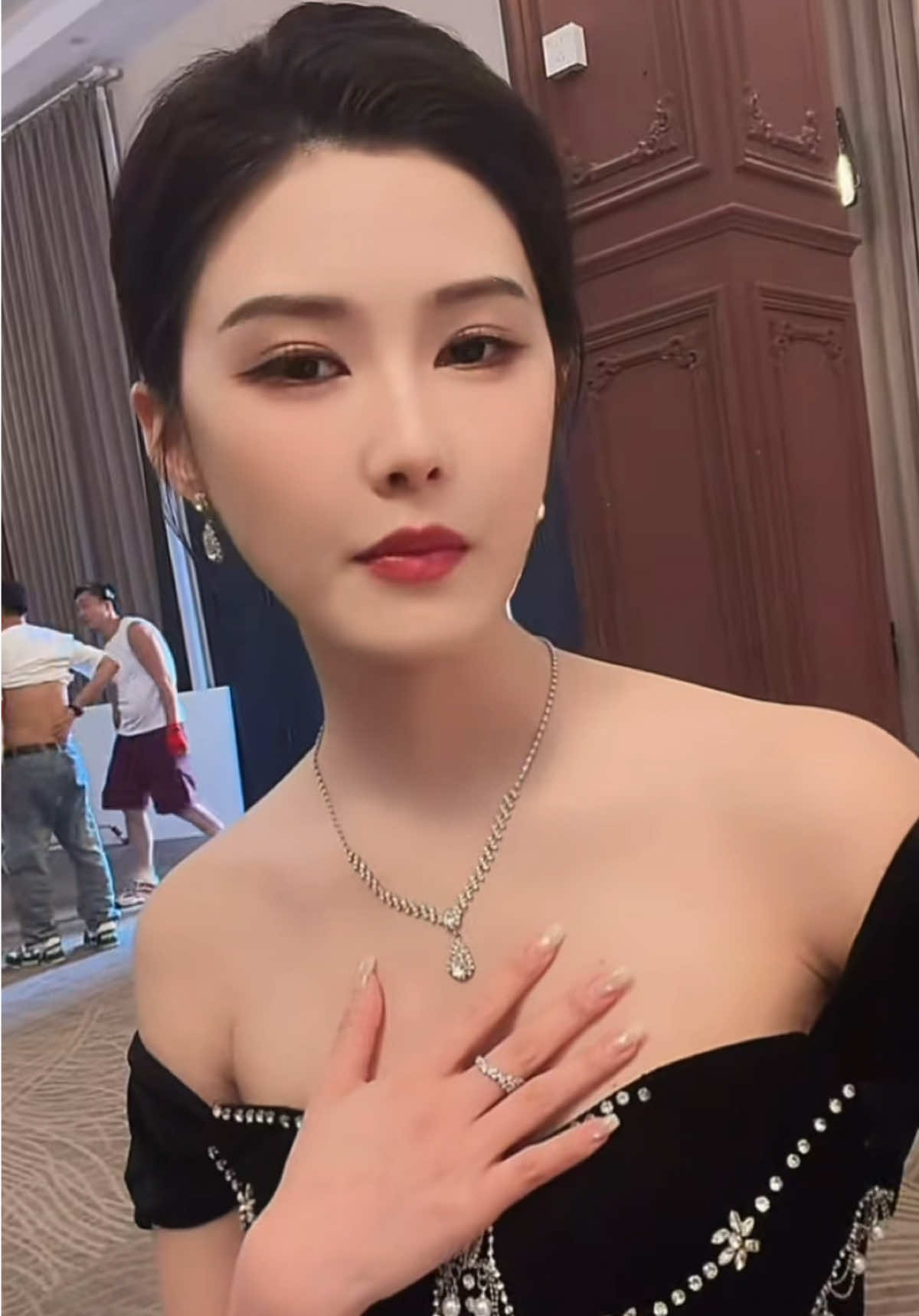 @Cccooo9