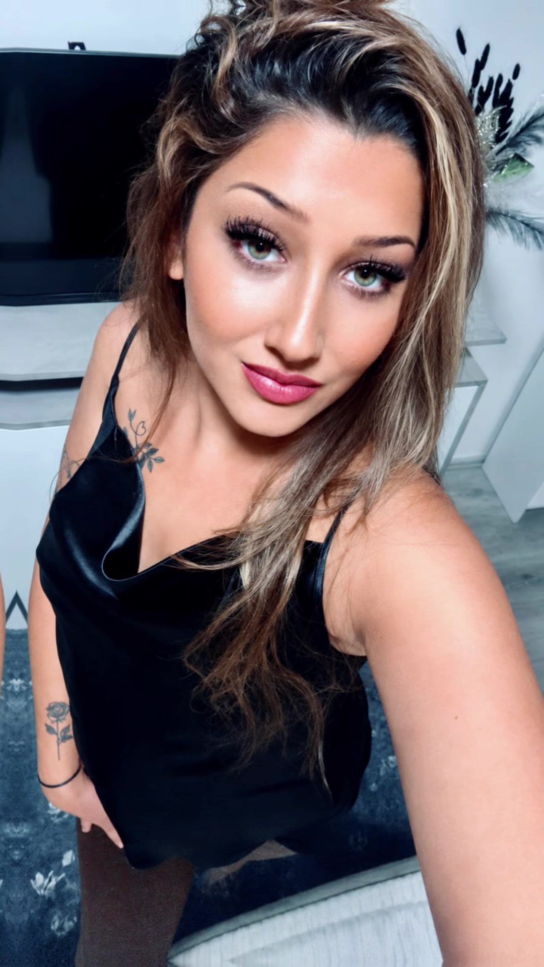 @🦋Mishellka🦋