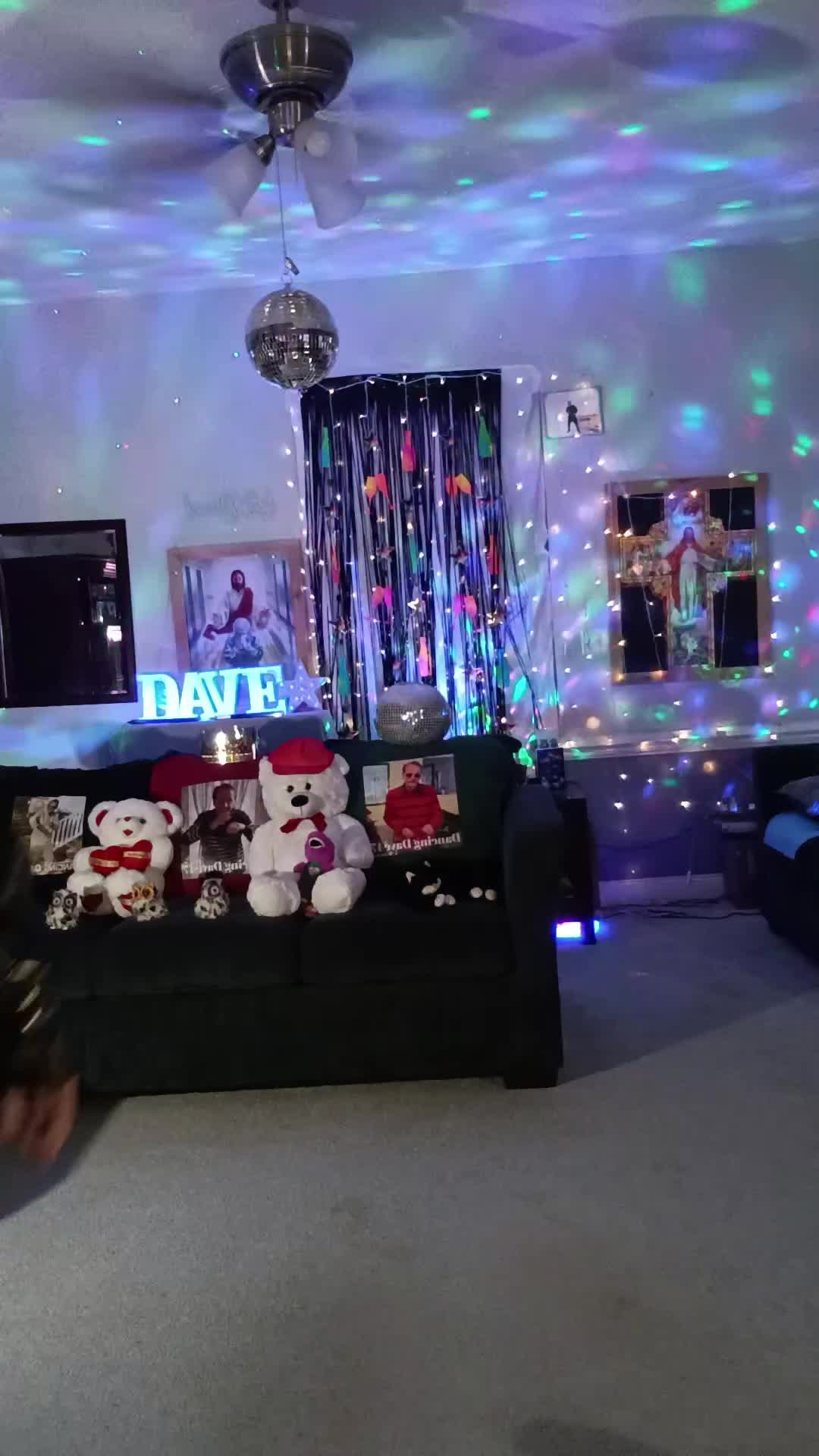 @dancing david