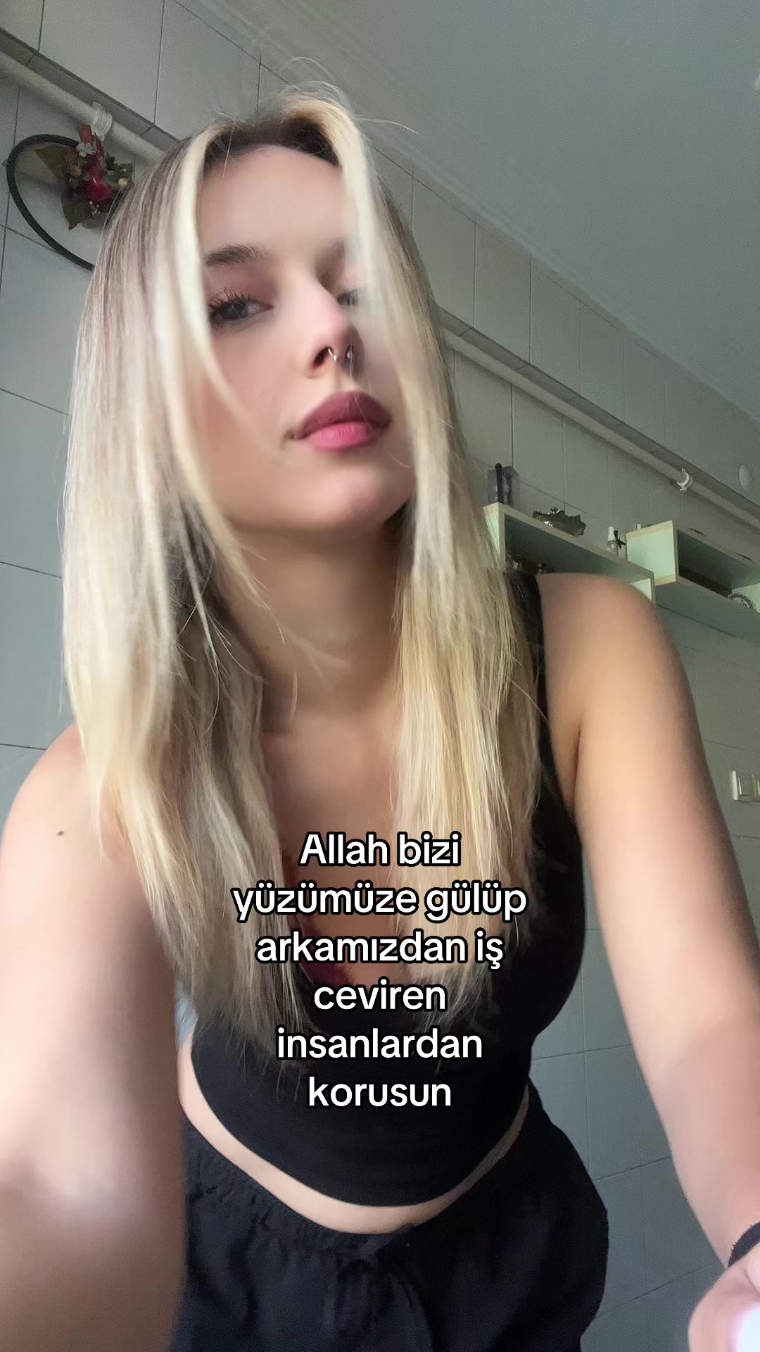 @Mina