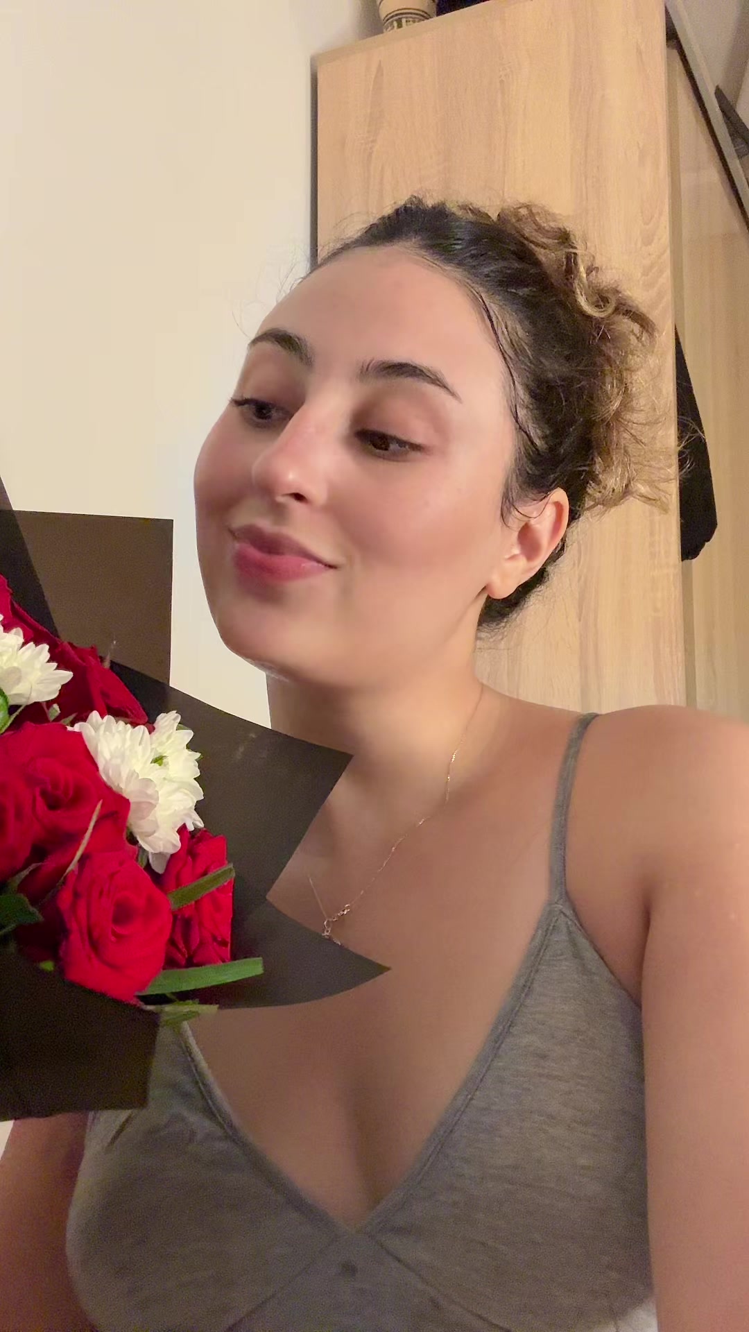 @Z Ï N E B 🌼