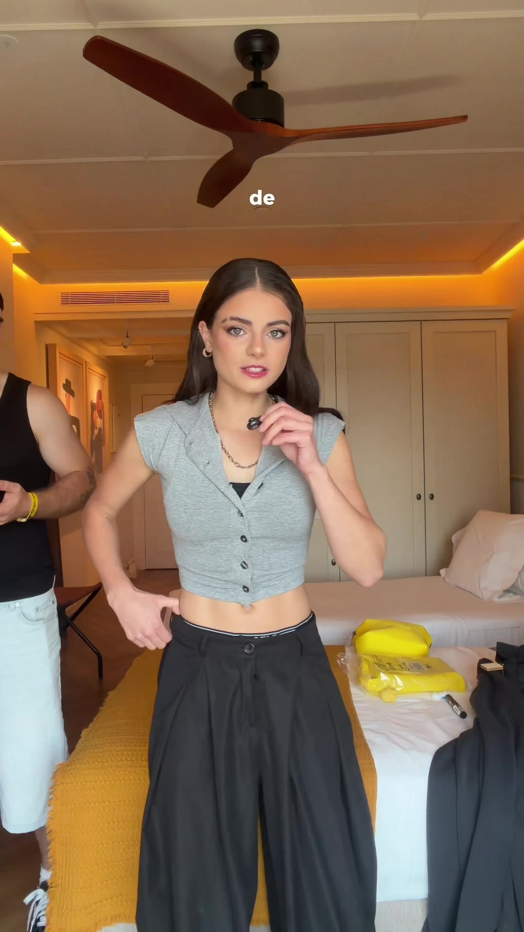 @LUCIA DE LA PUERTA