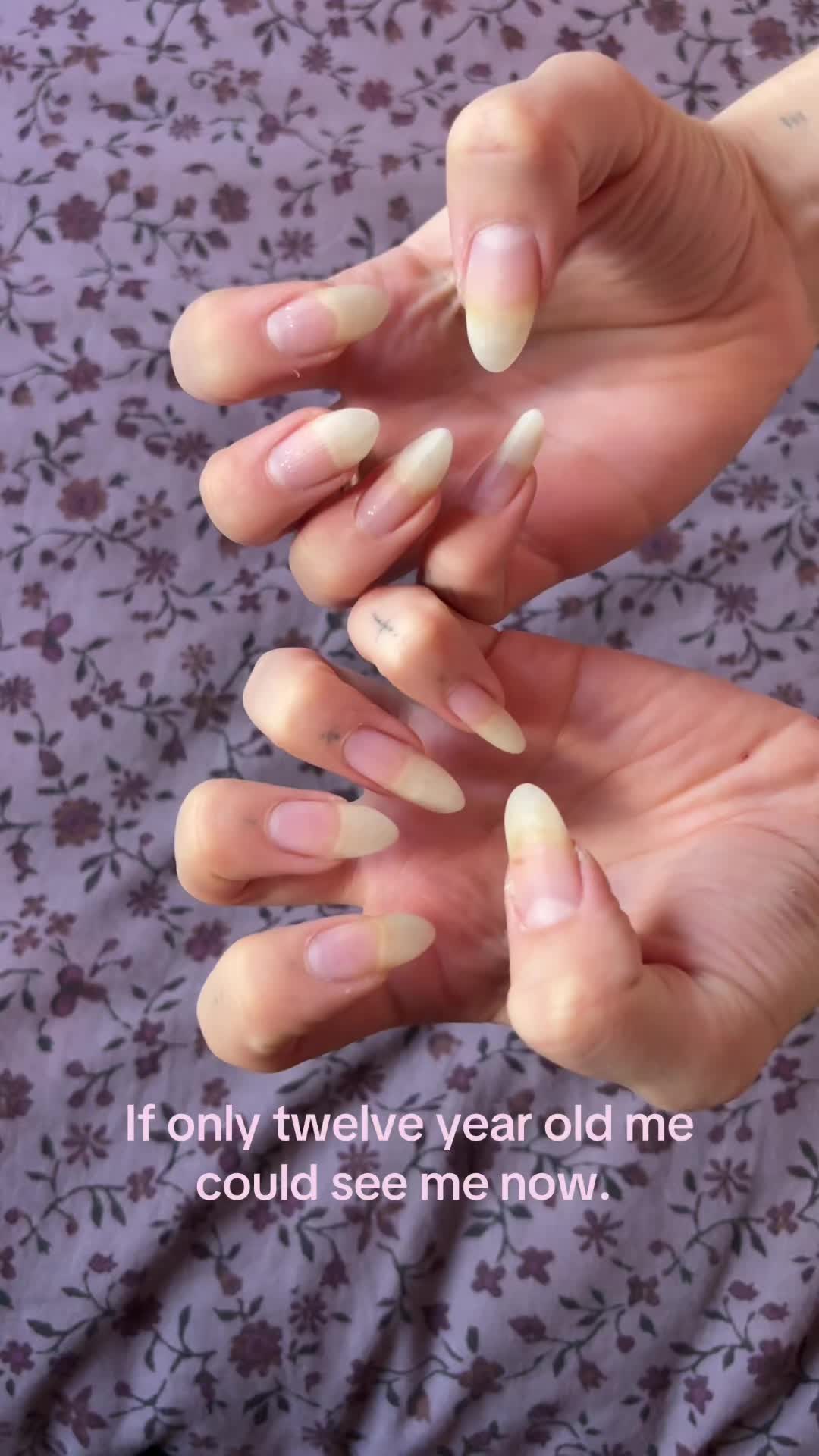 @Esmeralda velvet