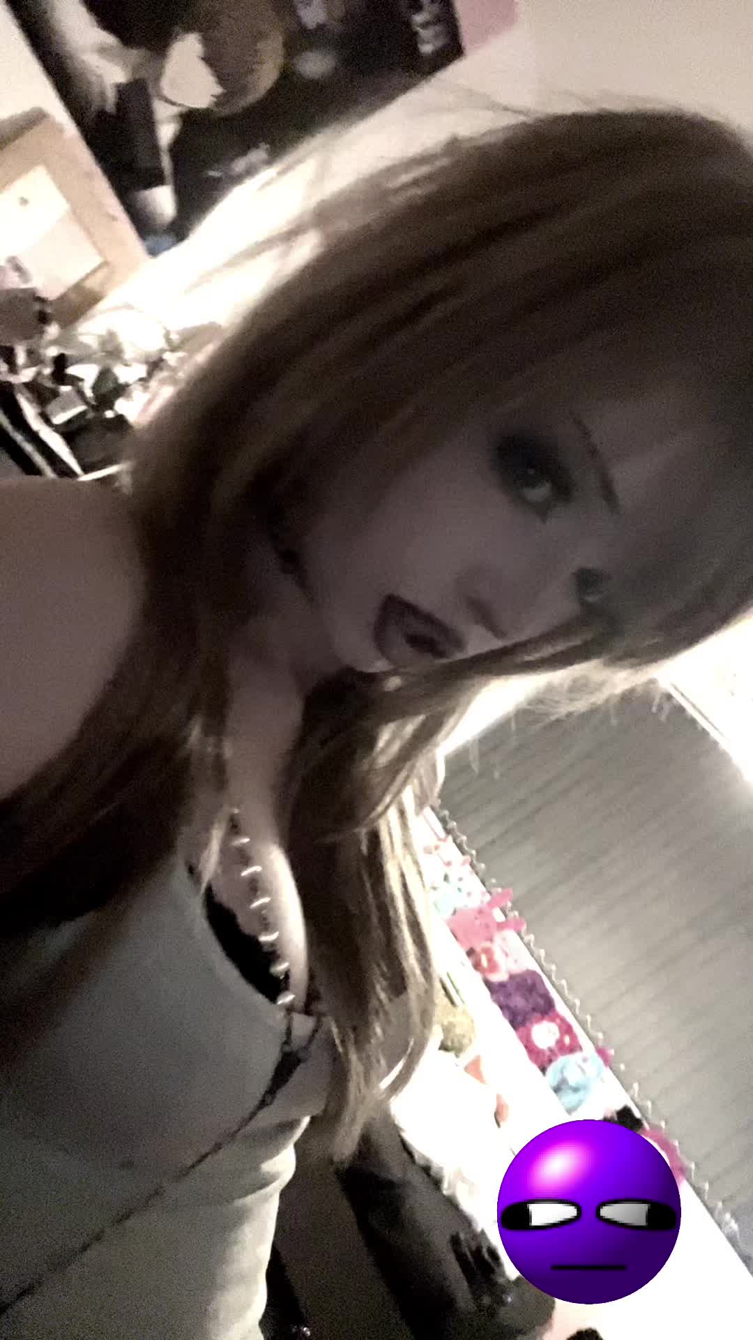 @🤓