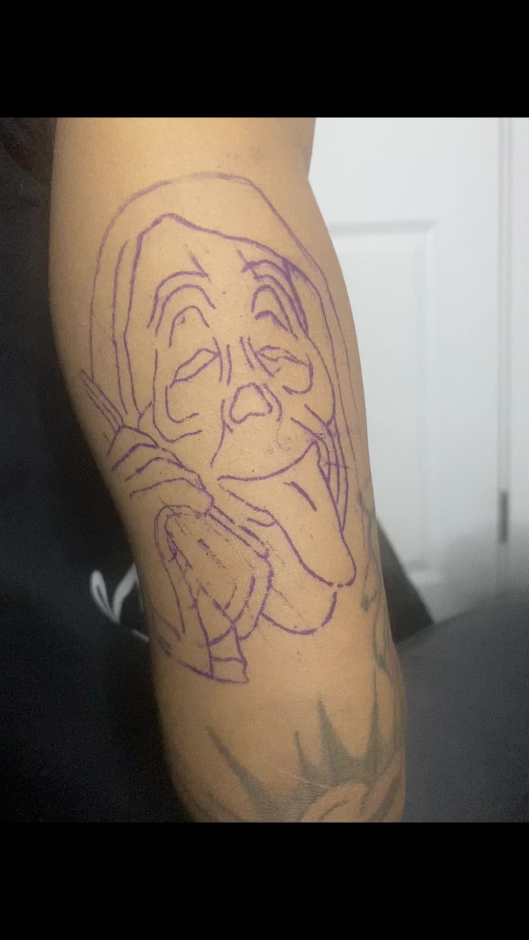 @👁️🗨️🦷🦷👁️🗨️