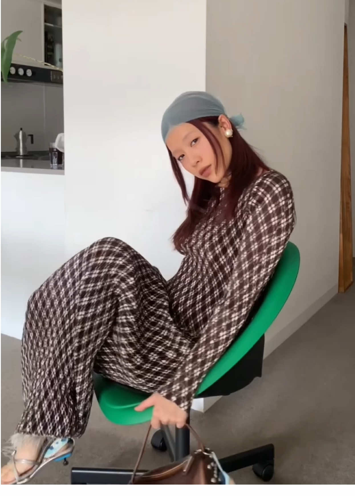 @2121_zizi