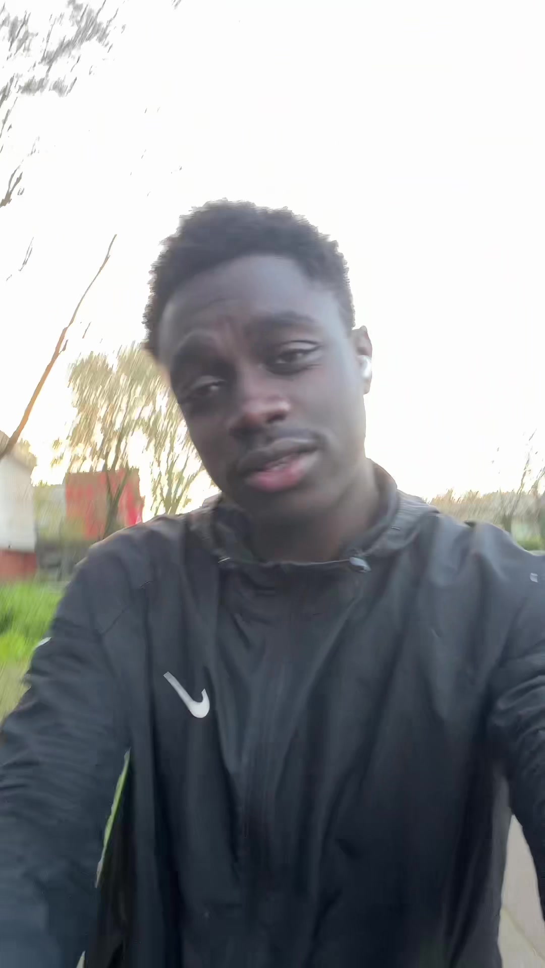 @GB