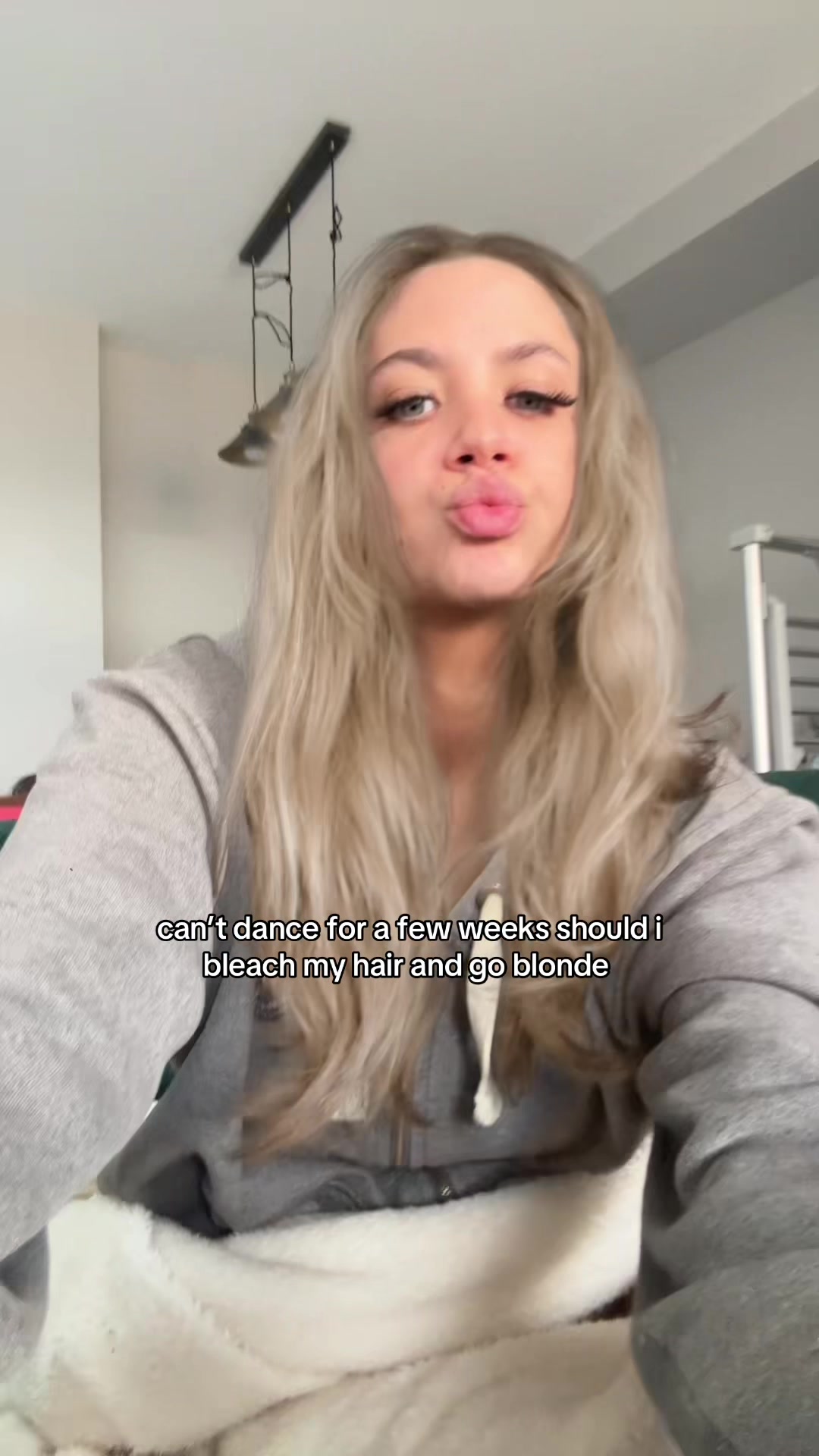 @naomibr0wn