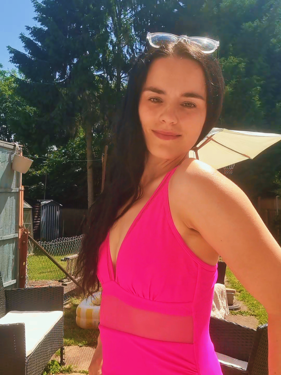 @Emma