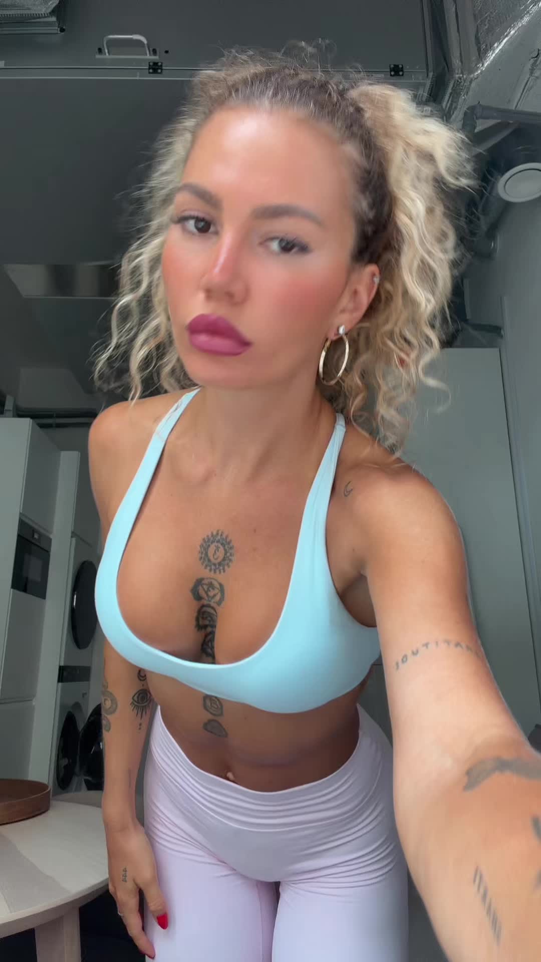 @natalieheso