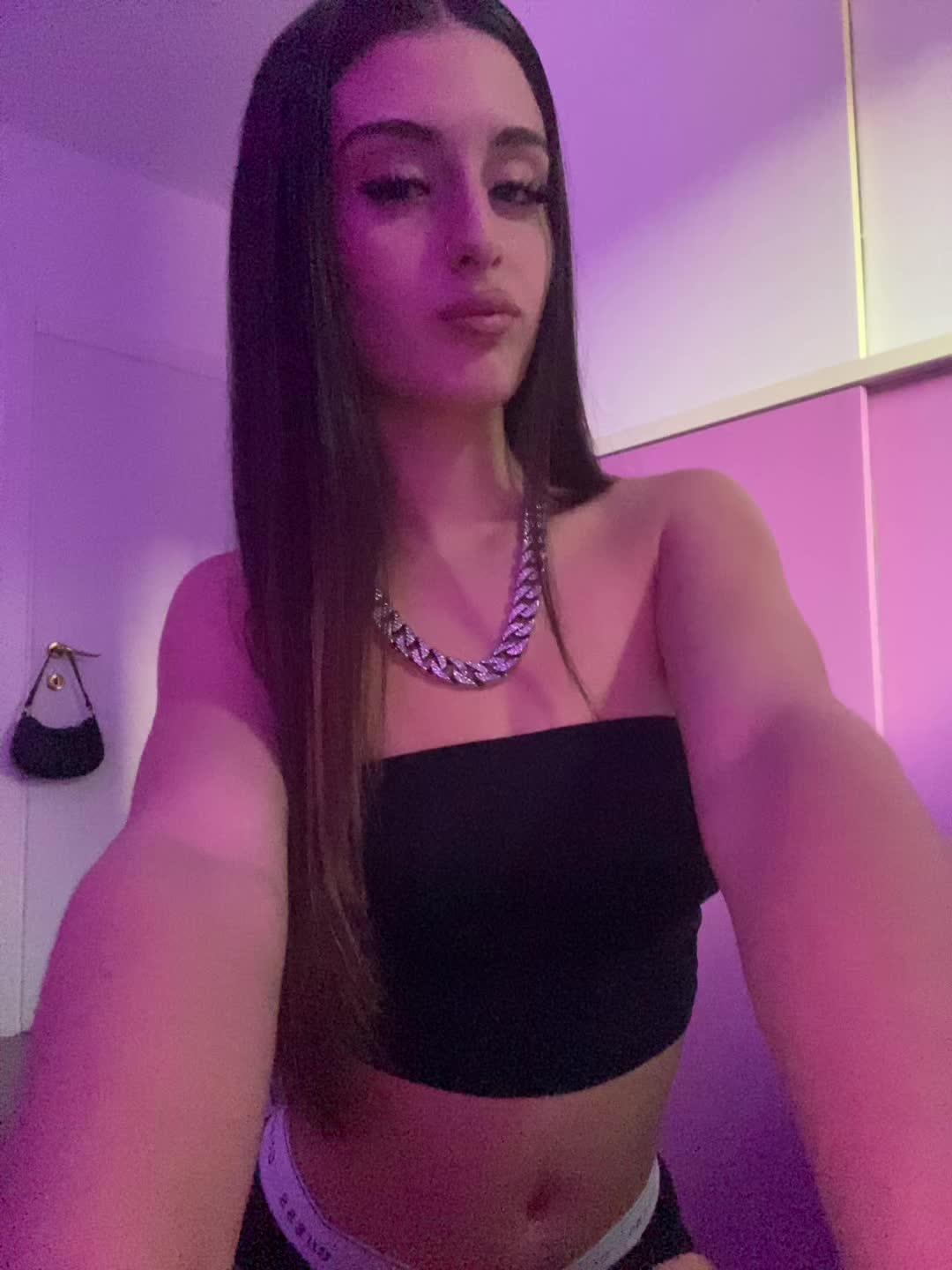 @🫦مارتا