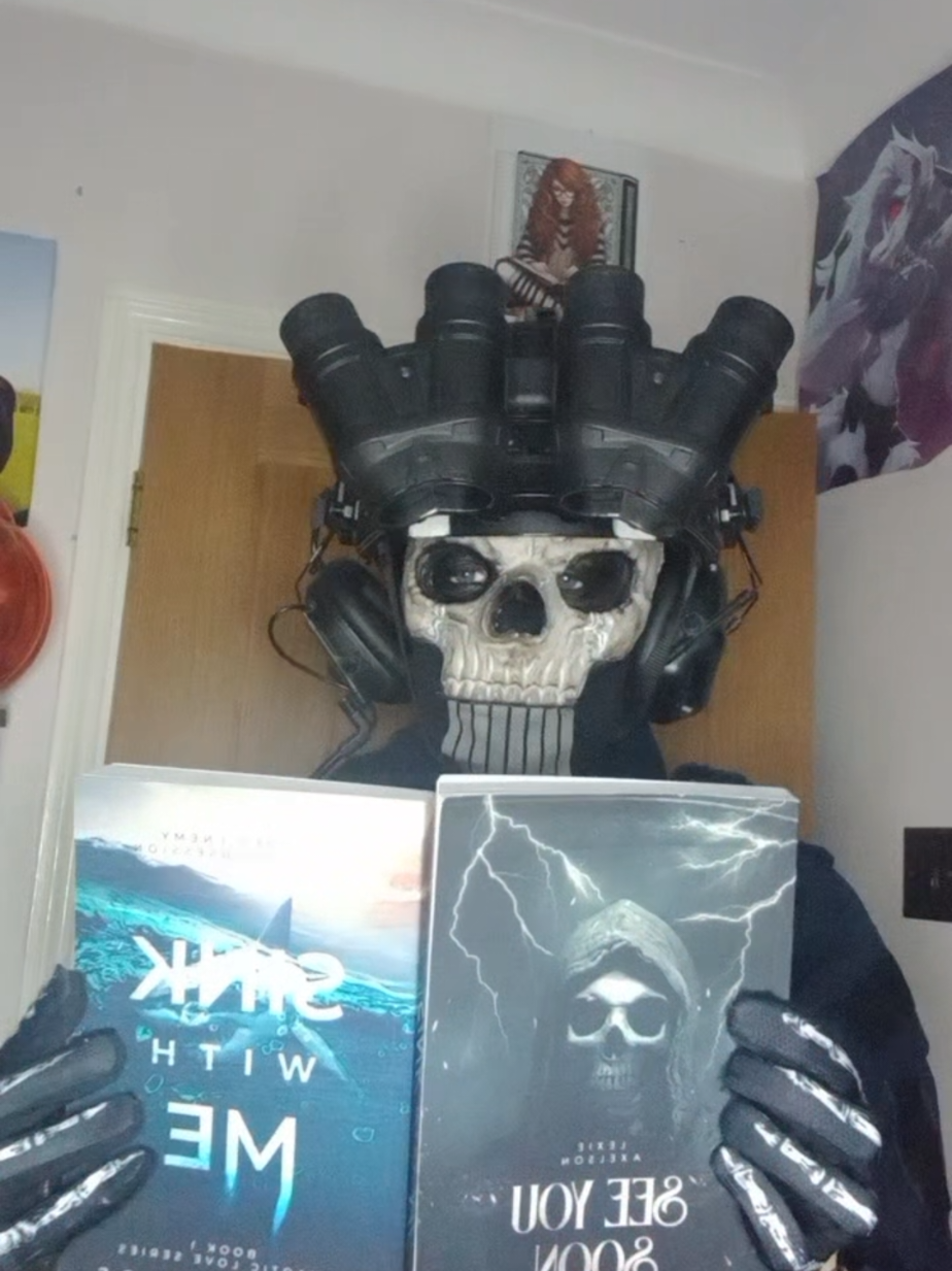 @Raven Cosplay