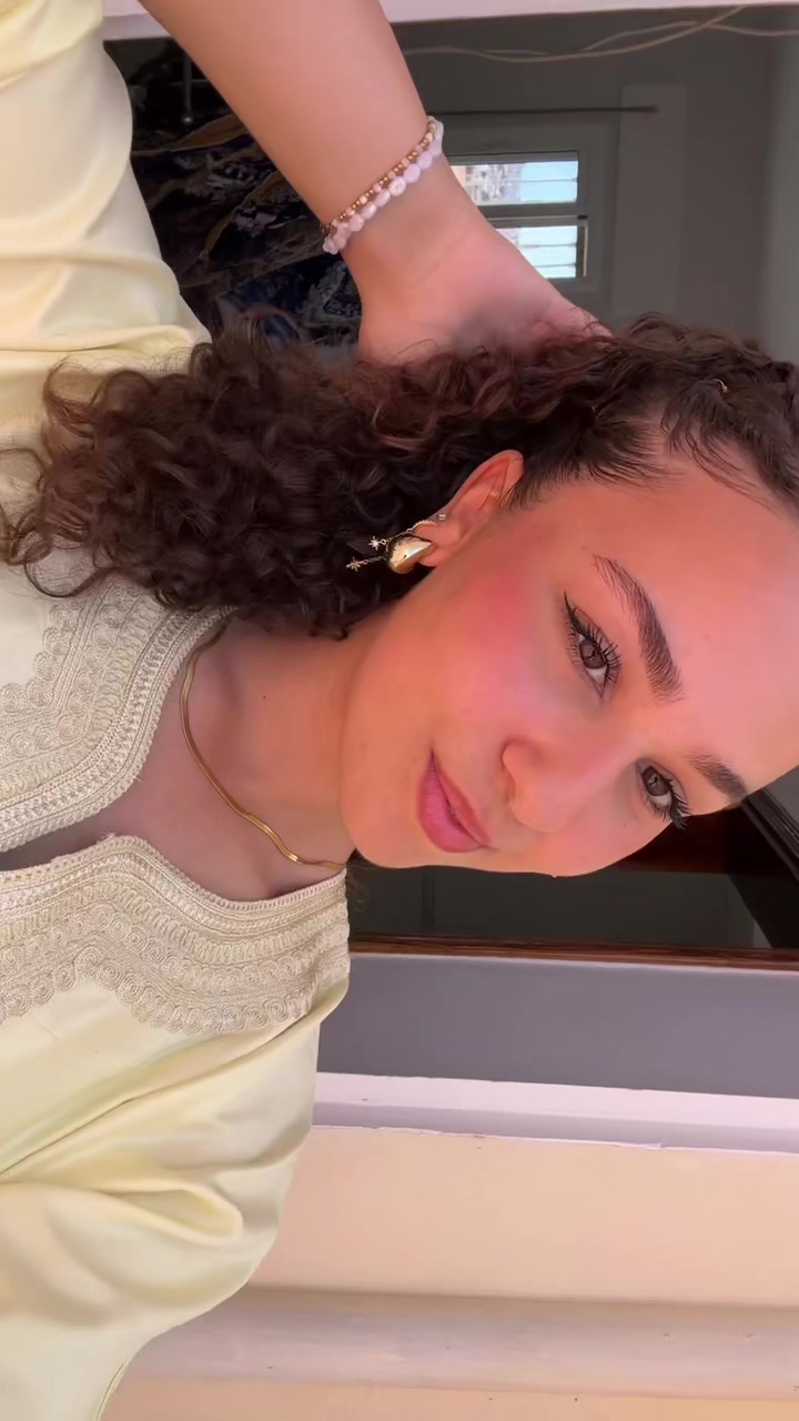 @Lina Zaidi