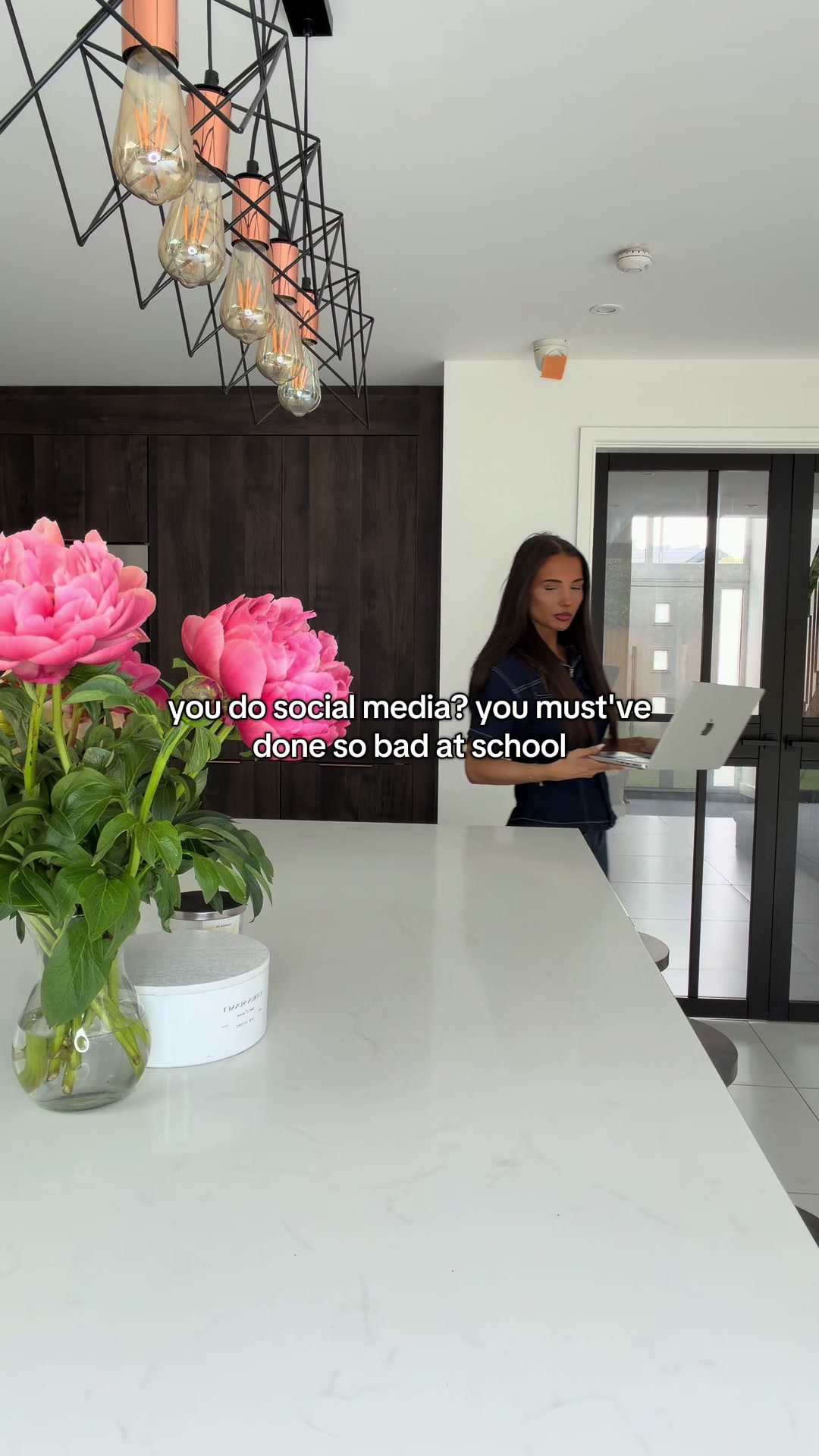 @Lara Lamont