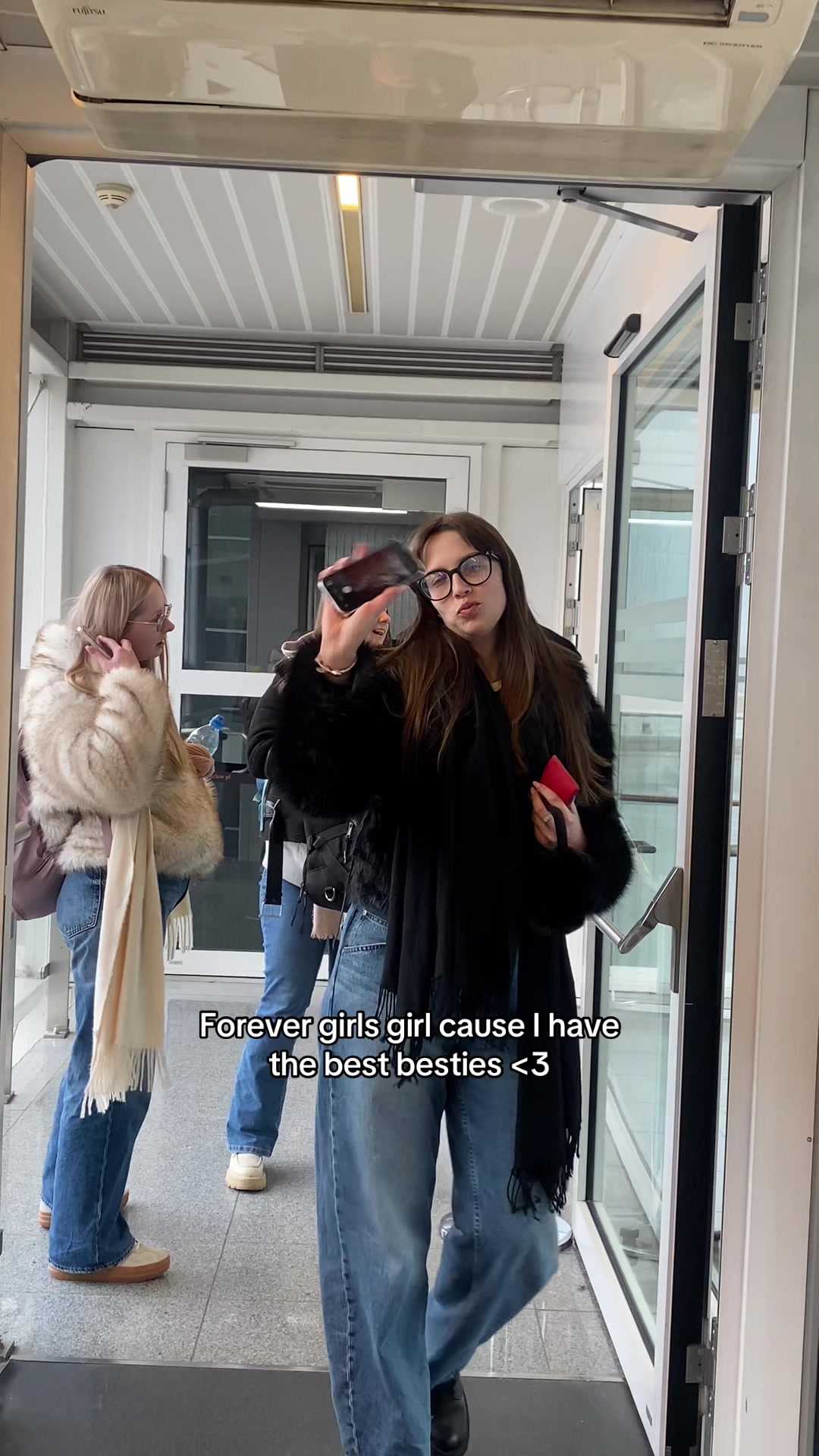@olgjar 🪩🌪️