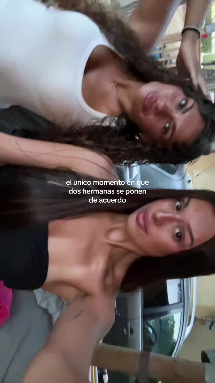 @Alba Quiñones