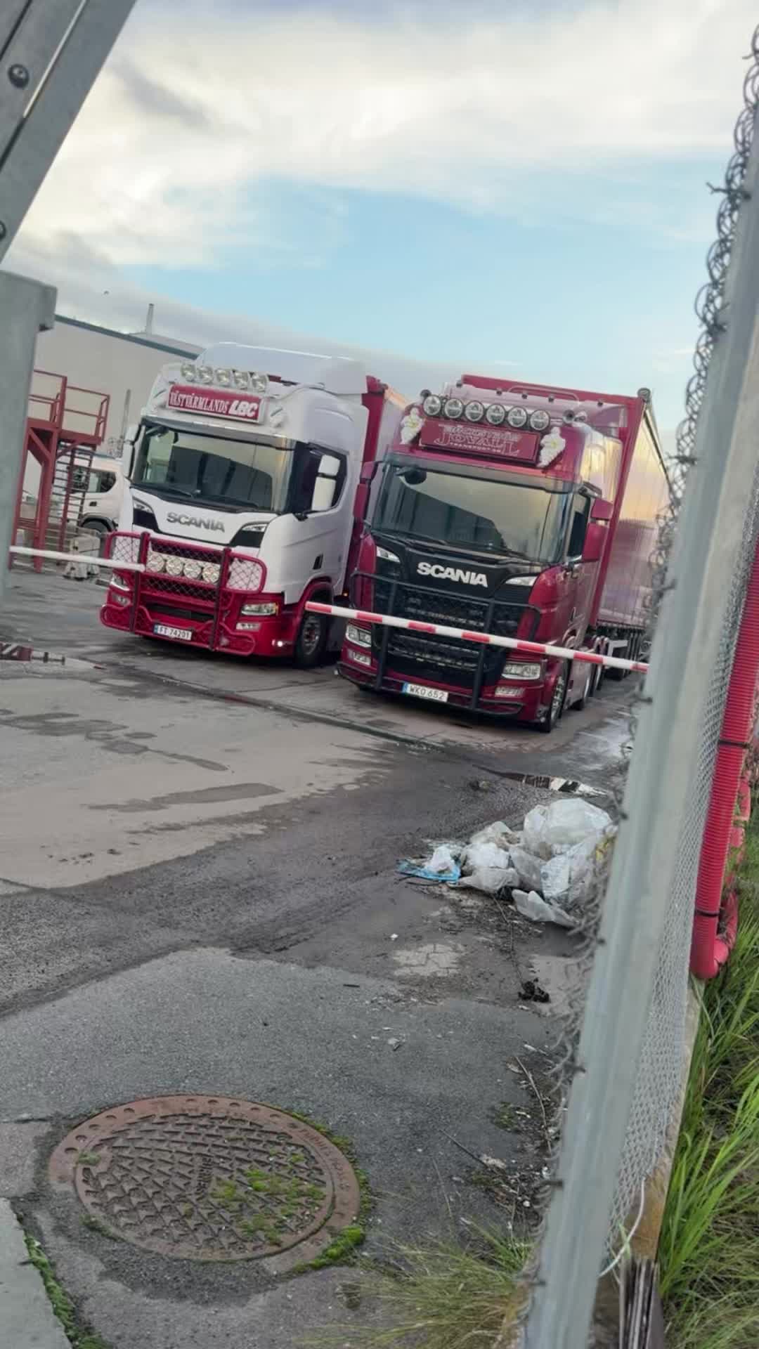 @Emmeli &Aring;hs