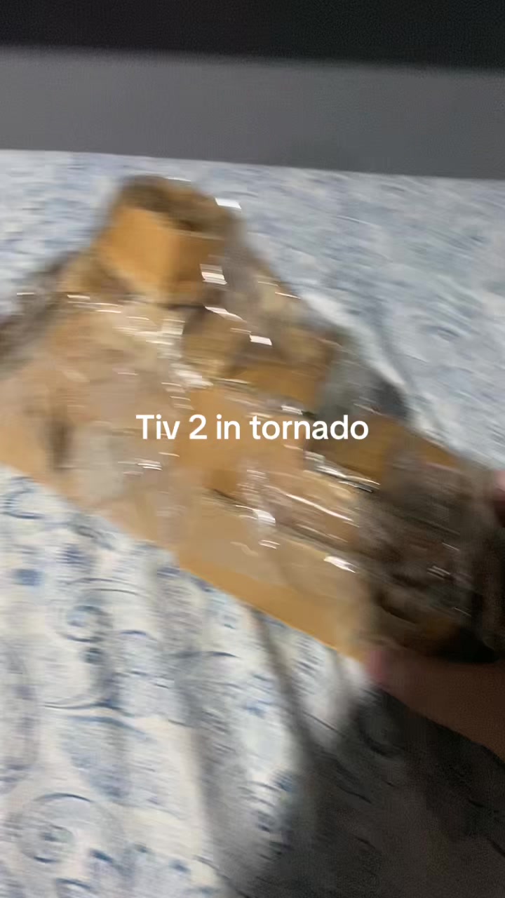 @Stormchaser