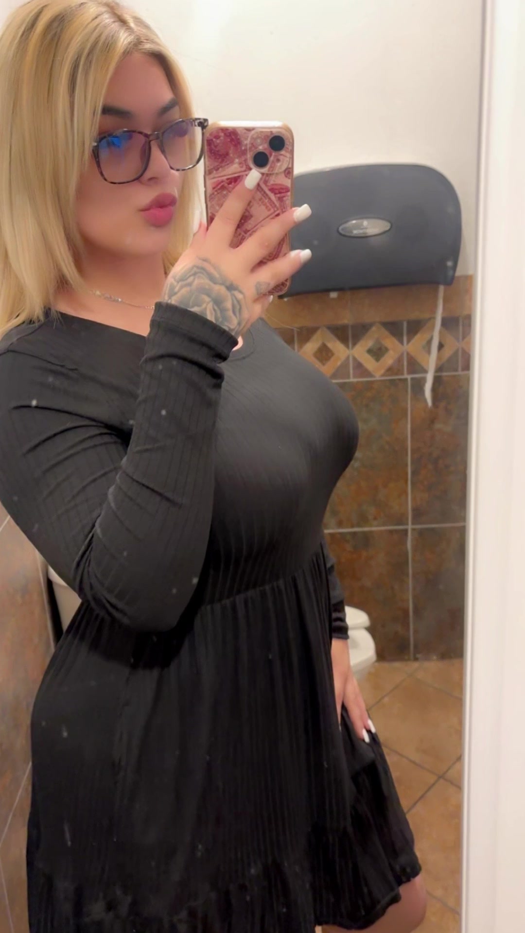 @sabrinanicole817