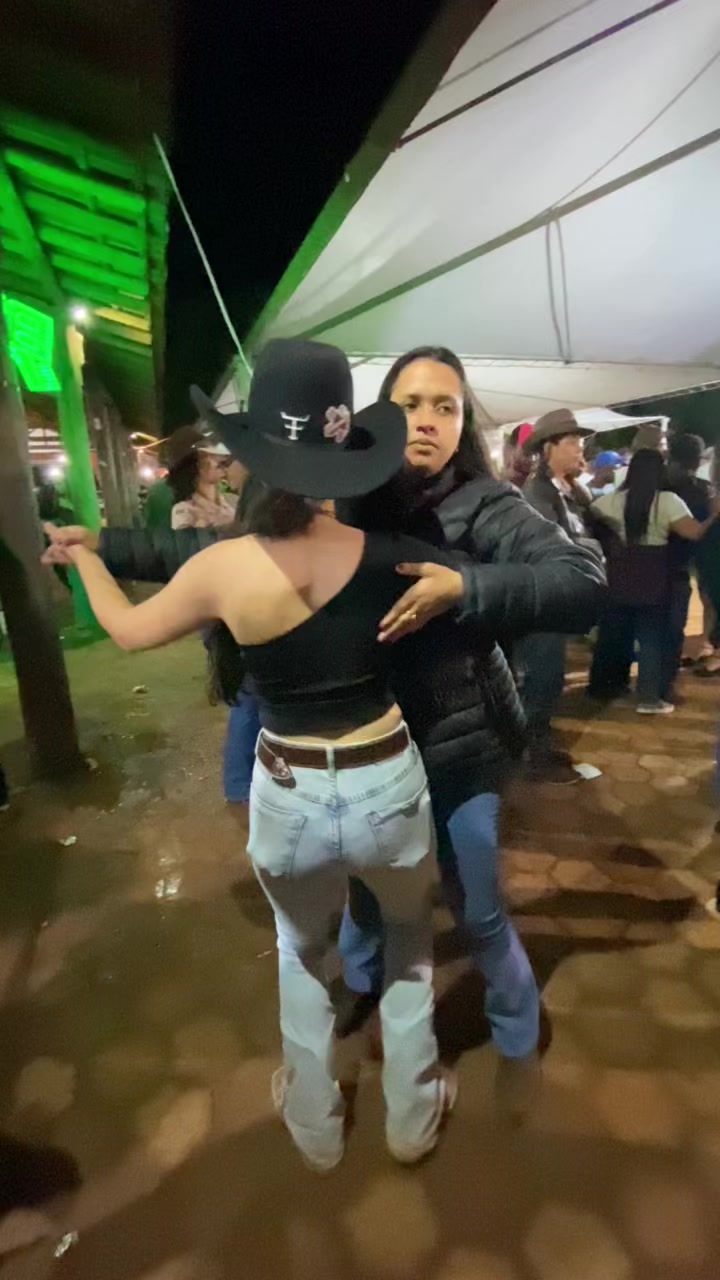 @__marianamorimp