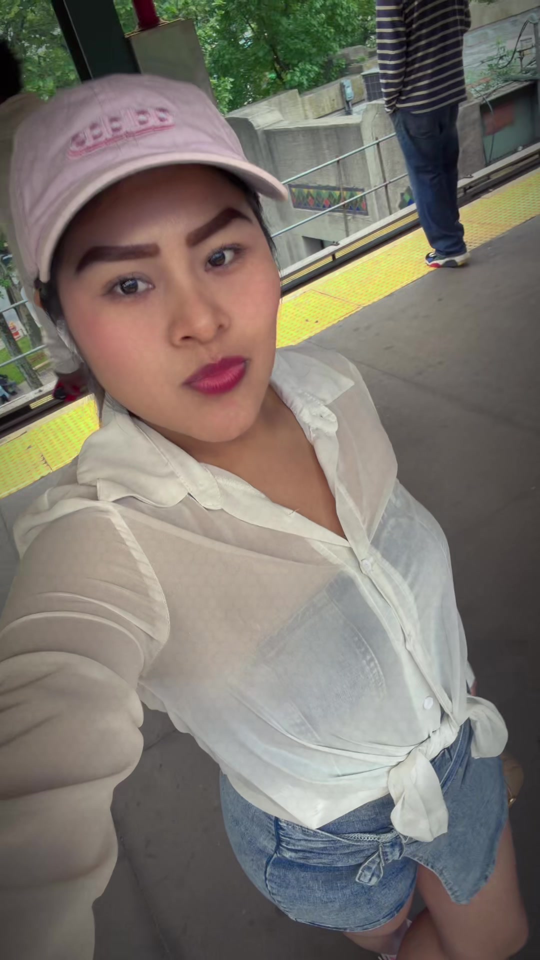 @helenahernandez2001