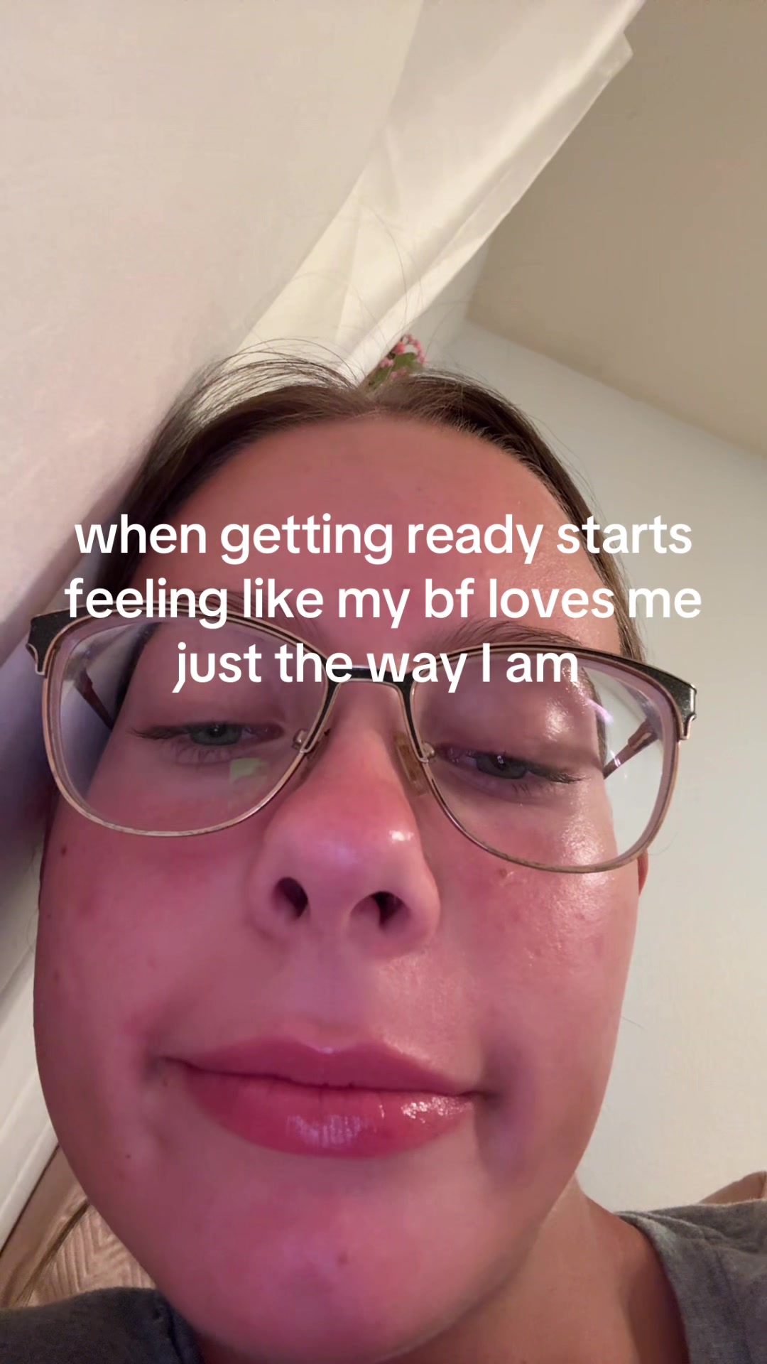 @izzietriesherbest