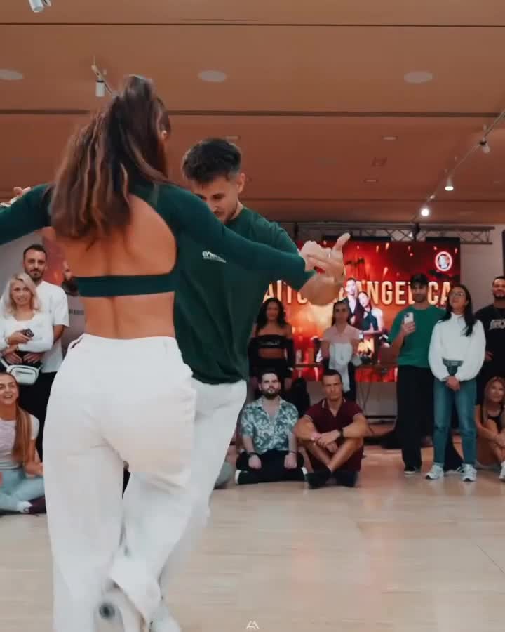 @Dance Vibe