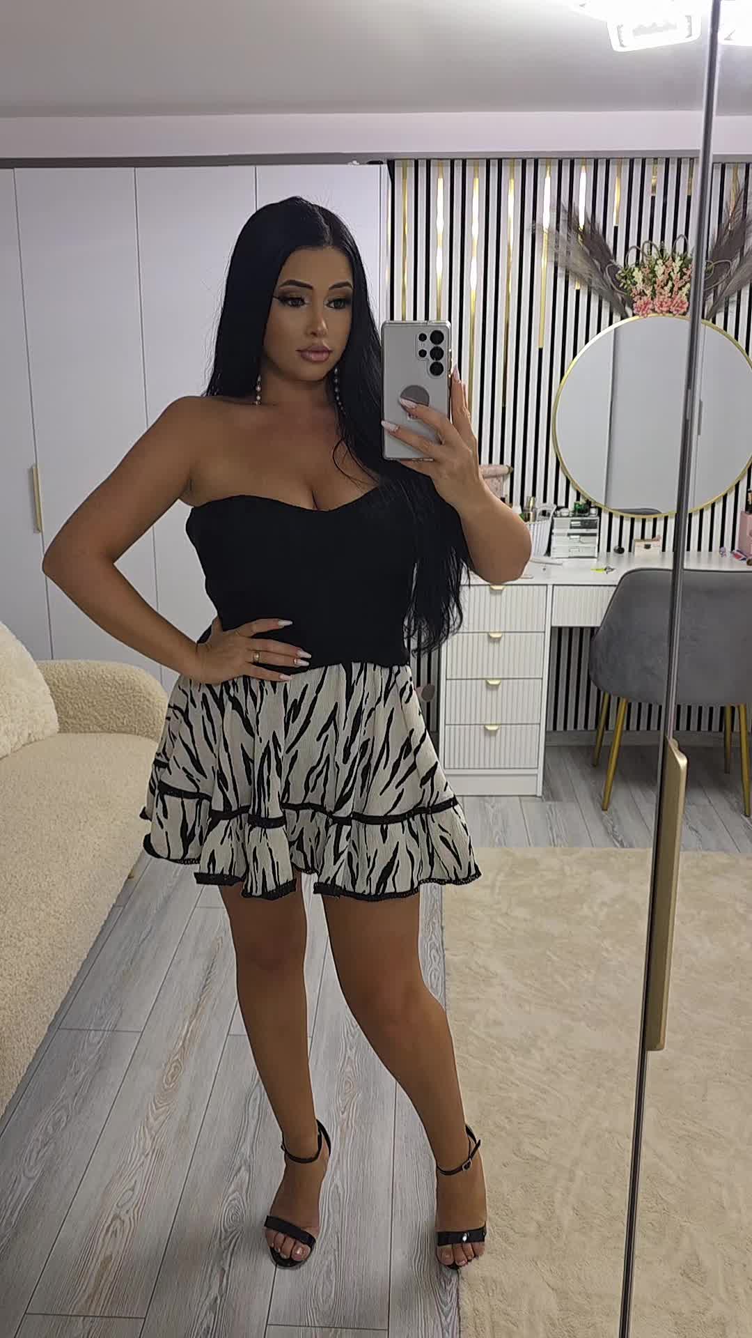 @Adina93