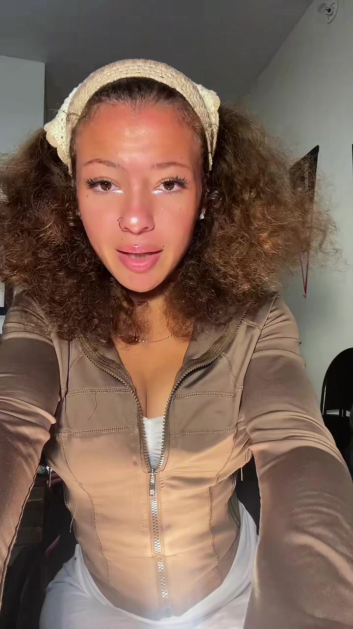 @Aaliyah