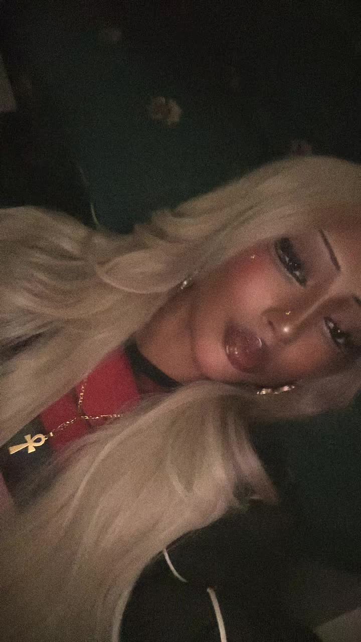 @𝐧𝐚𝐧𝐚