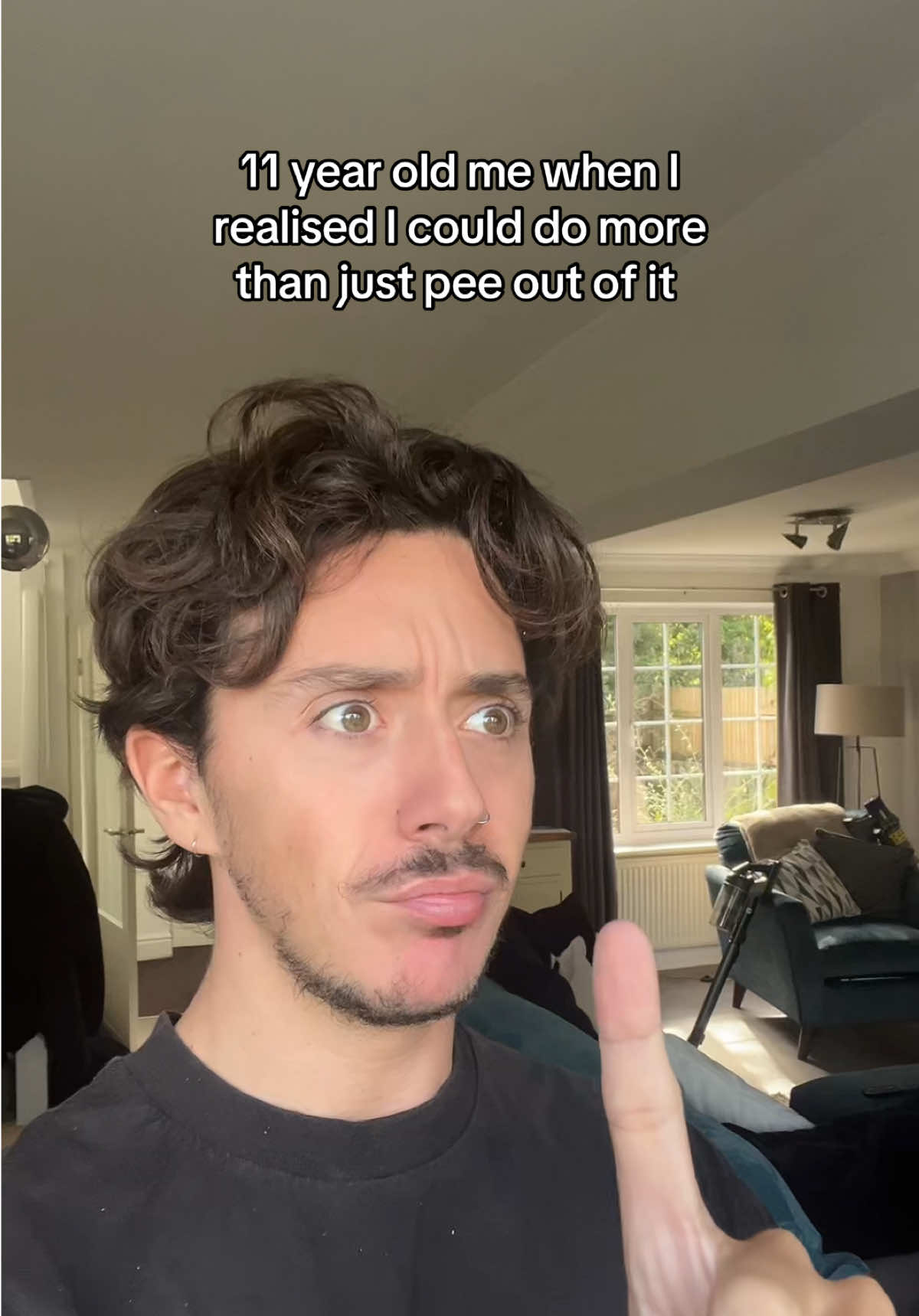 @jamesrhysmckenna