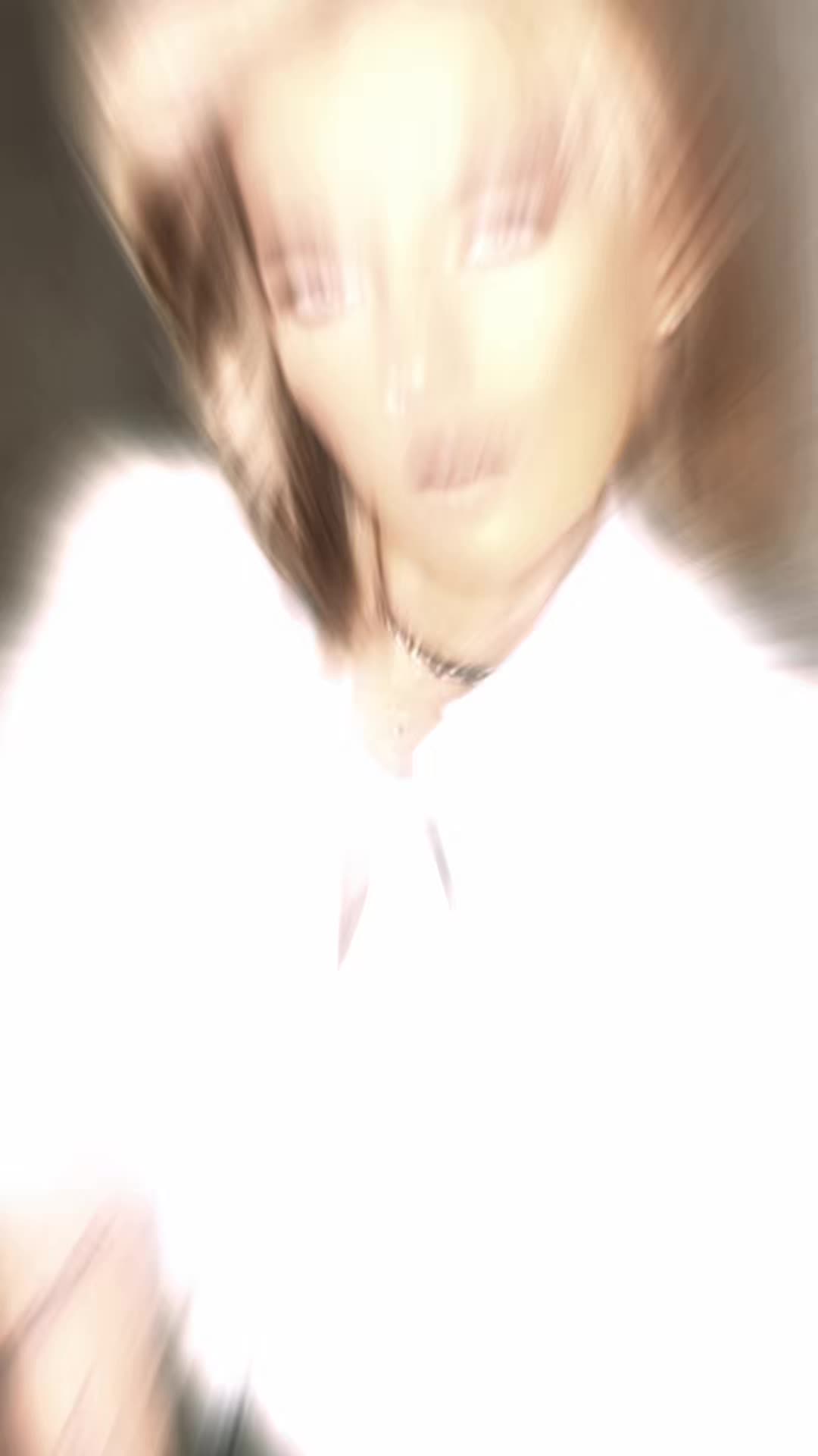 @Sᴛᴀffʙᴜʟʟs_Qᴜᴇᴇɴ♛