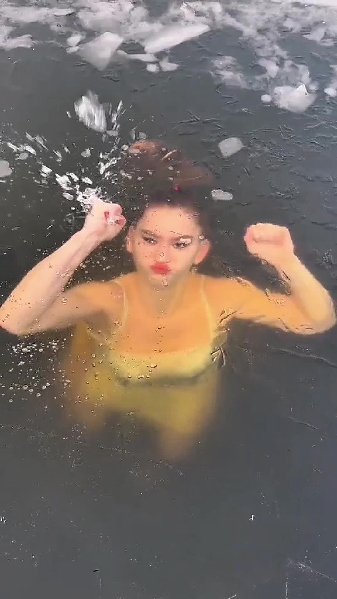 @mrstoryy
