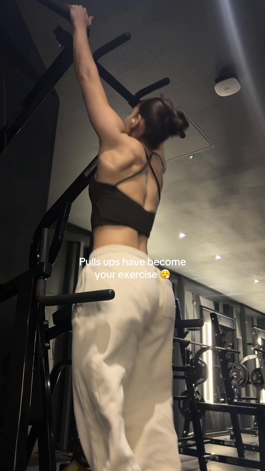 @curvedbydi