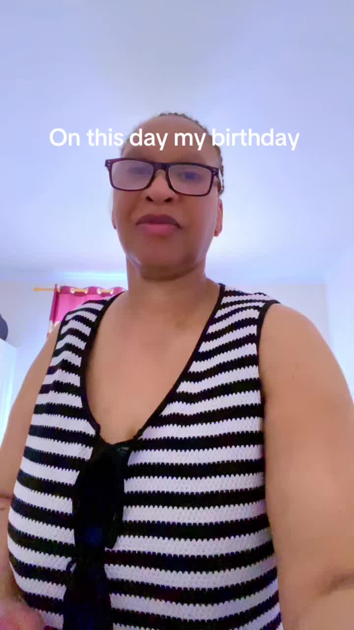 @Leahja10
