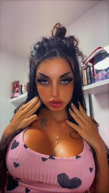 @Laishawolfe