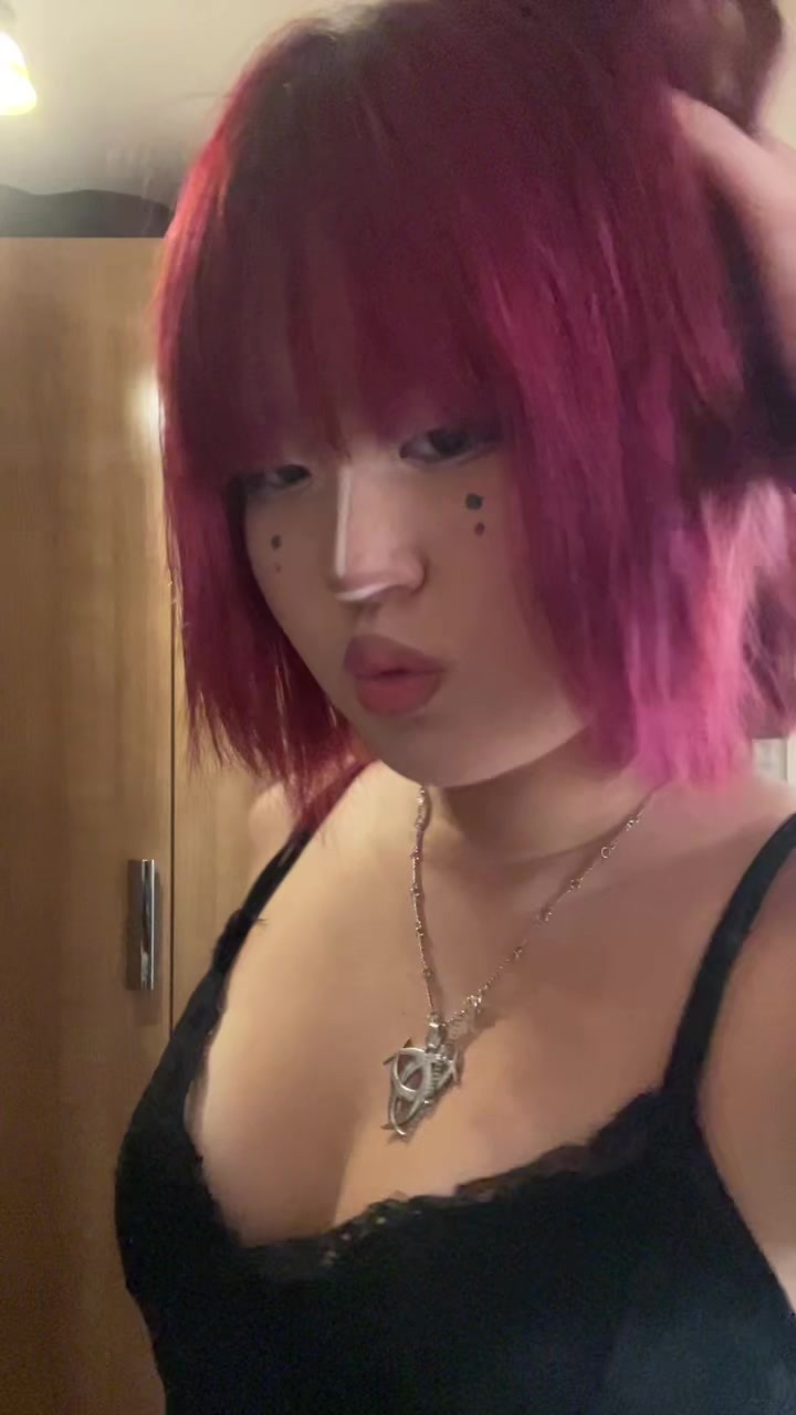 @🖤🦇 𝓝𝓲𝓷𝓲 🦇🖤