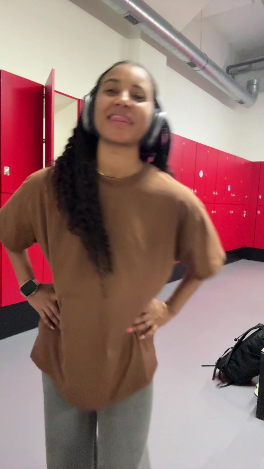 @_j7xqj