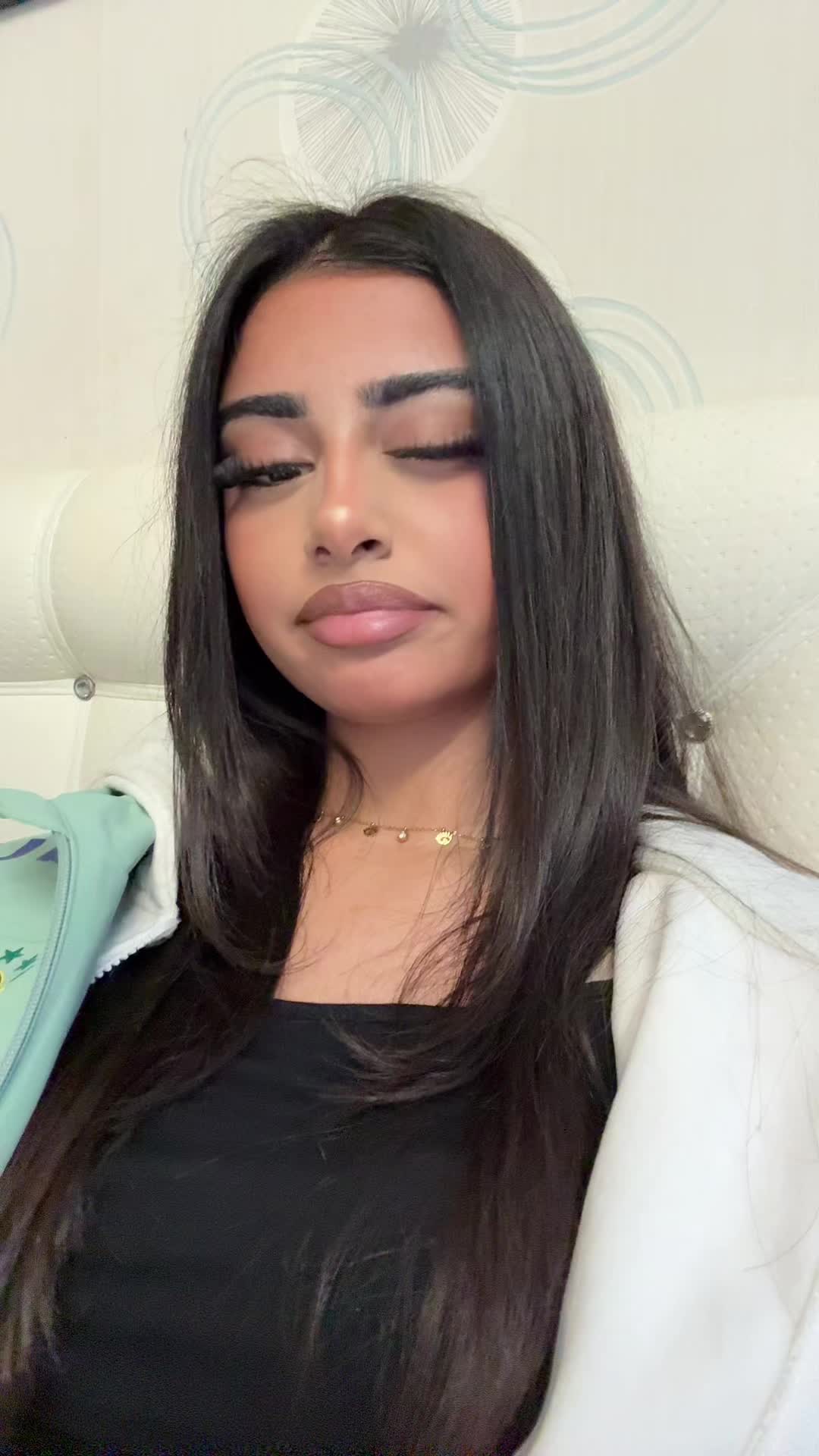 @𝟐𝟕.♛
