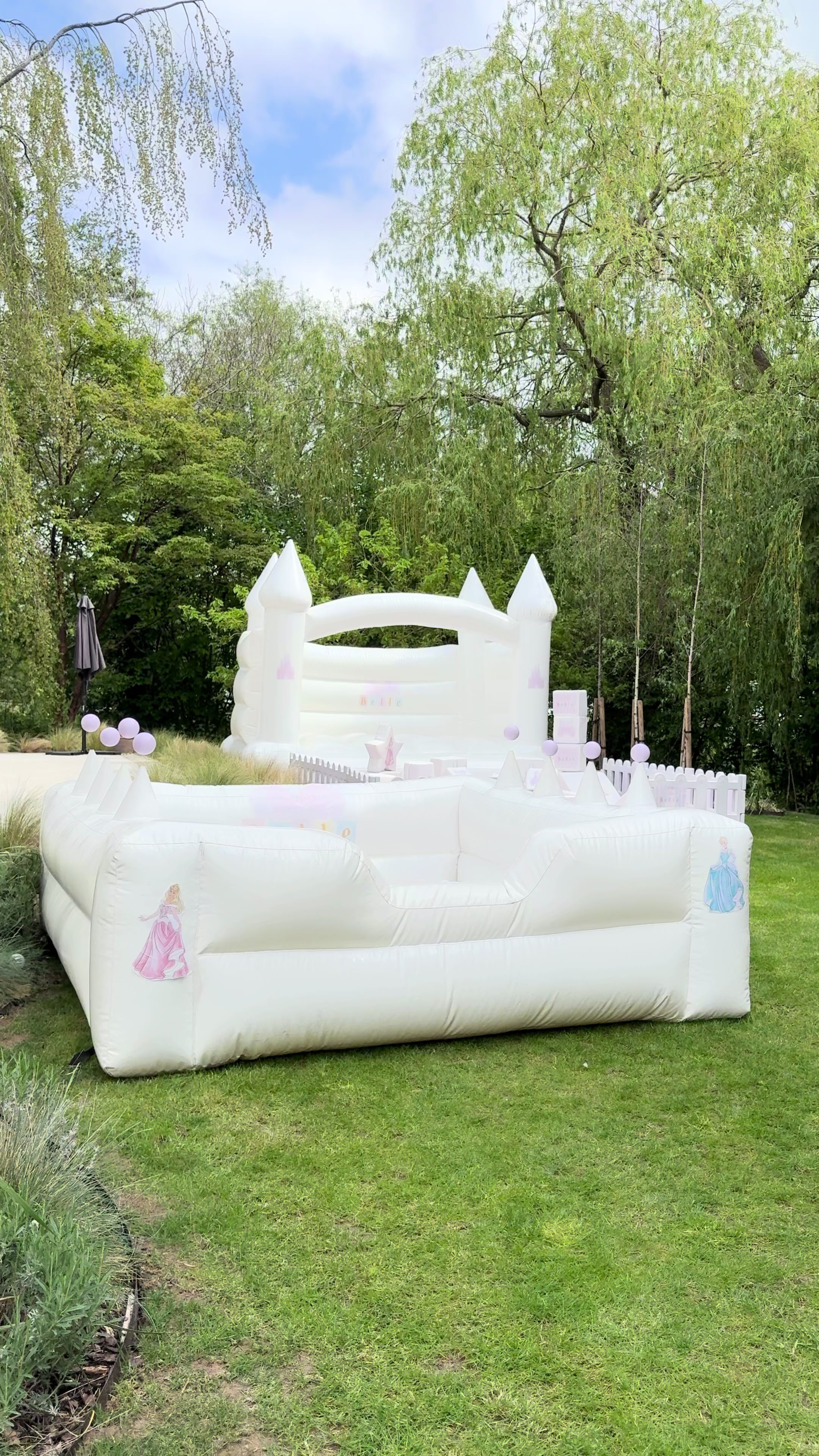 @Luxury softplay company