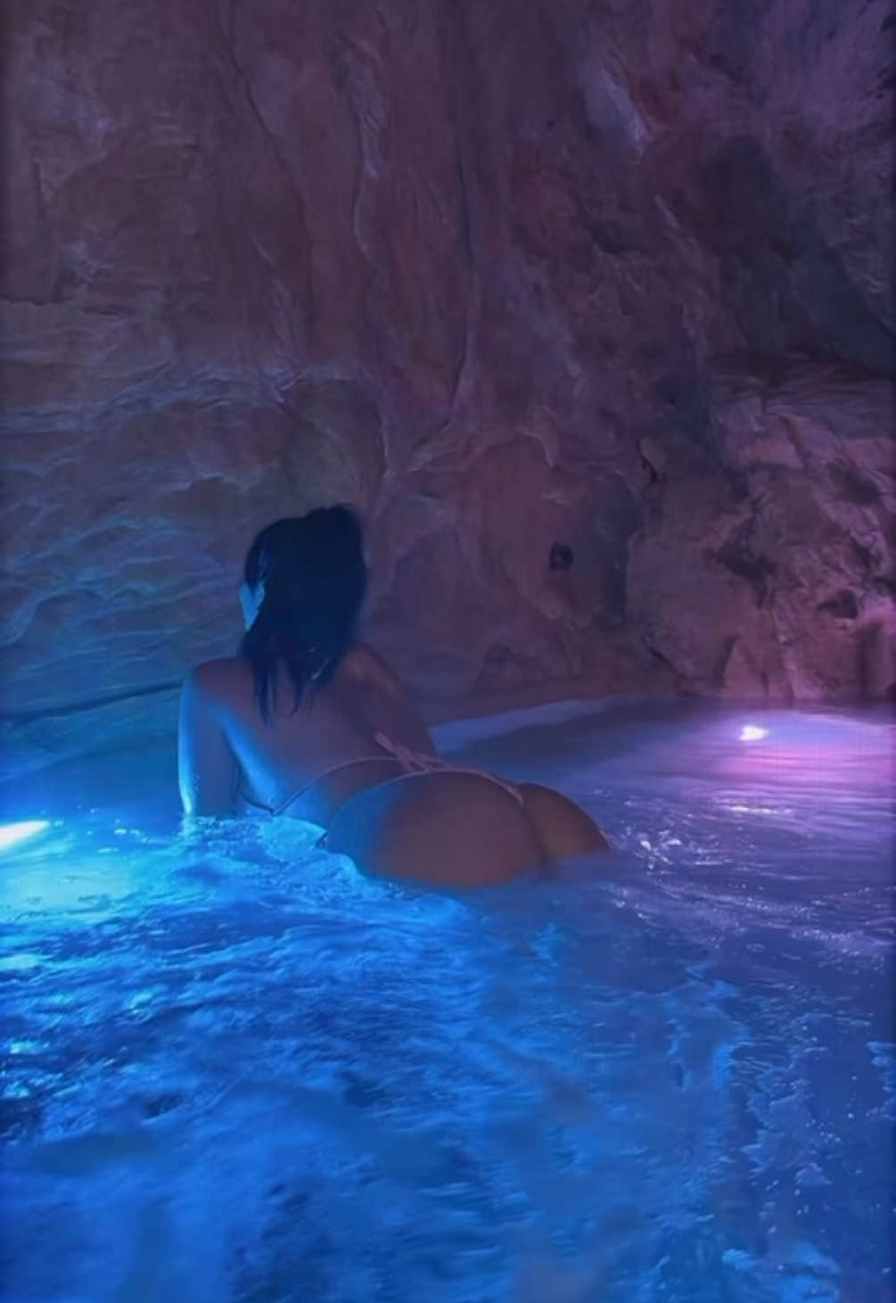 @Deboraarge