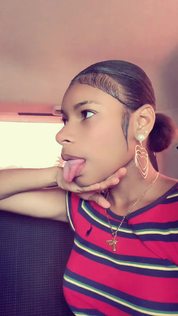 @Shawdy_shay_