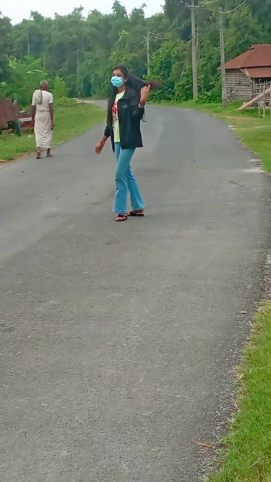@Radha Yadav9